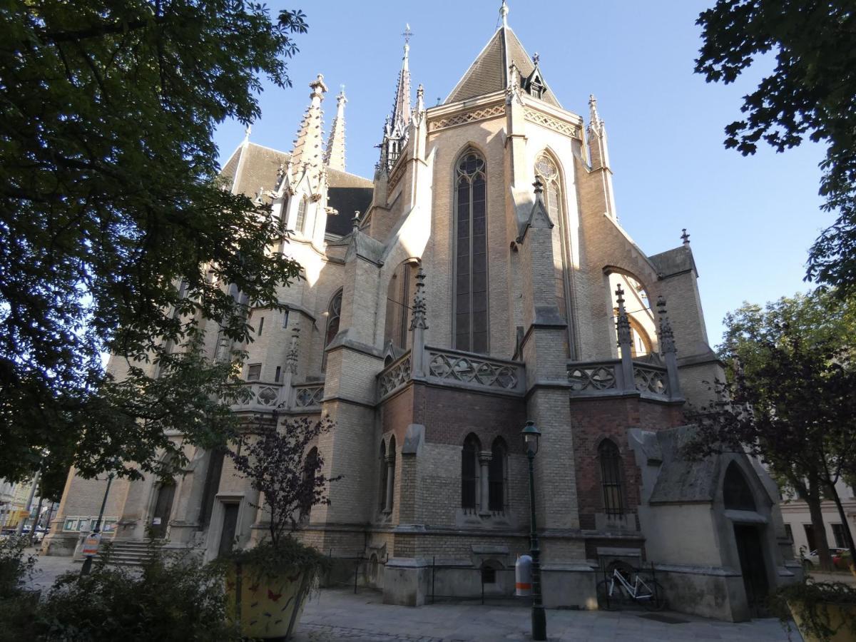 Msq Diana Vienna - 10 Min From City Center - Free Coffee And Tea - High Speed Internet エクステリア 写真